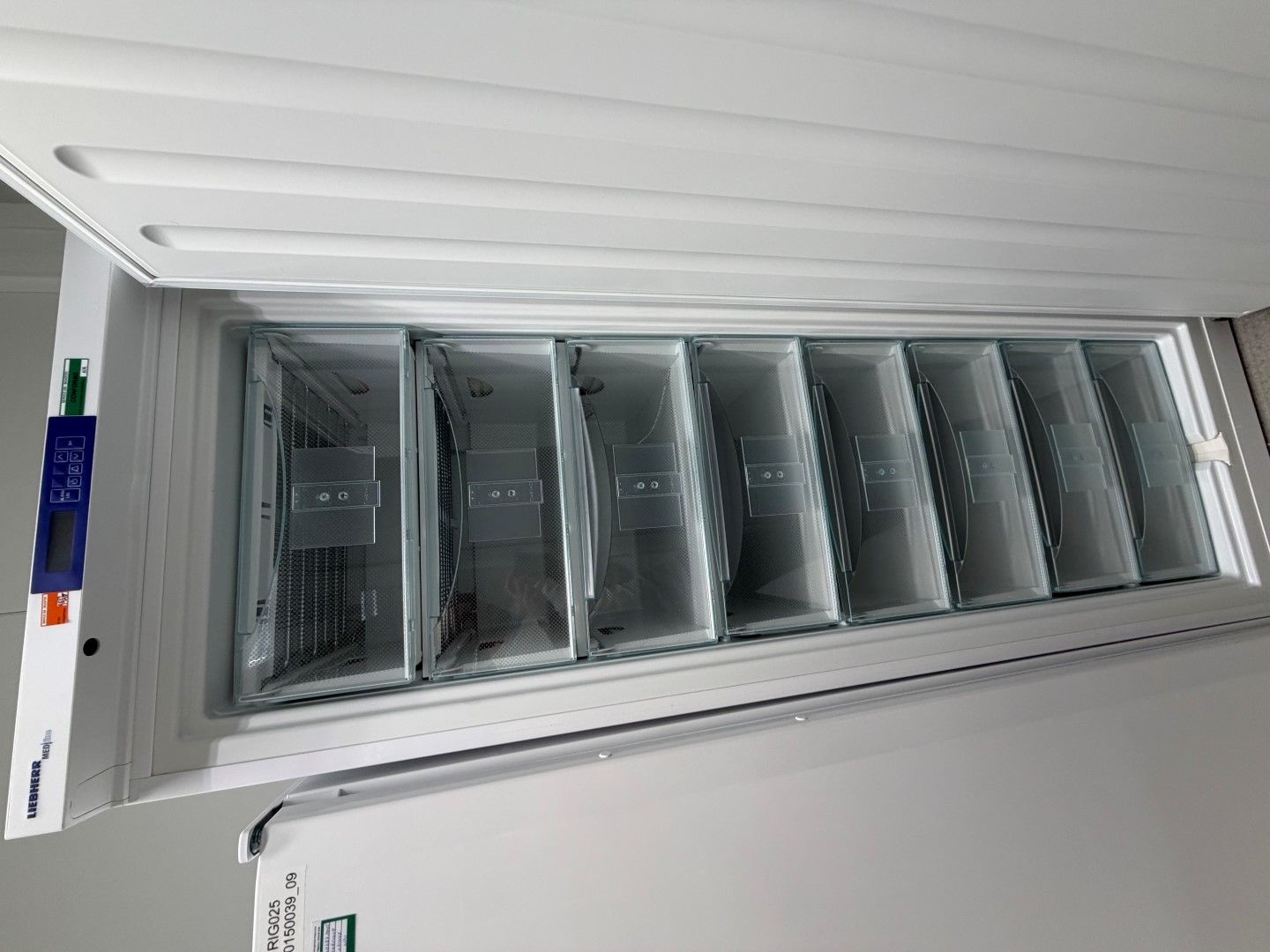 LIEBHERR LGex 3410 - Explosion-proof laboratory freezer (-30°C)